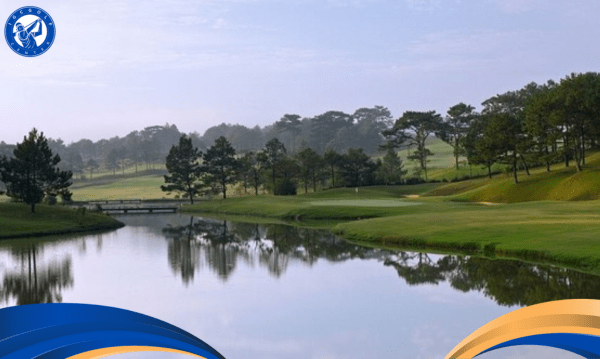 Cảnh quan sân Golf Đà Lạt Đồi Cù