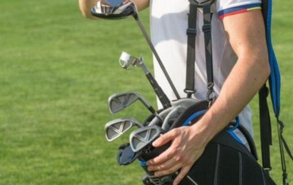 bộ gậy đánh golf giá bao nhiêugiá bộ gậy golf cũ